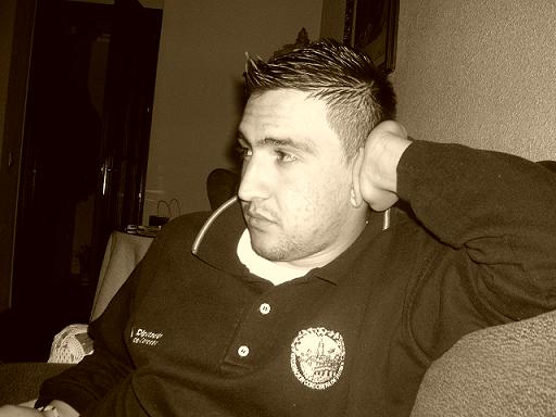 20060130041233-chino-sepia.jpg