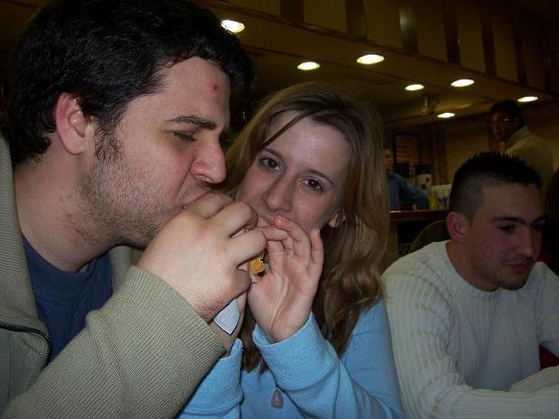 20060302174552-comiendo-mas.jpg