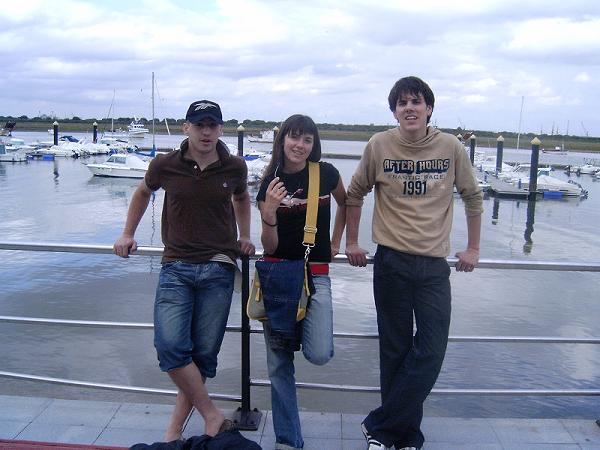 20060426012420-4.jpg